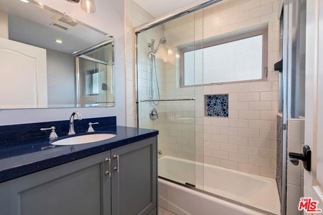 1524 Reeves Street, Los Angeles CA: https://media.crmls.org/mediaz/ee69e1eb-b44d-42a7-917a-7824960079d2.jpg