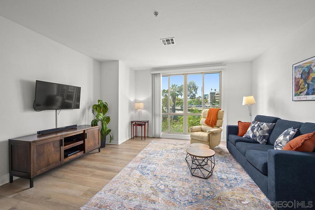 1501 Front Street - photo 2