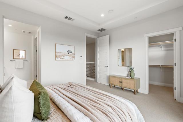 609 E Evelyn Avenue, Sunnyvale CA: https://media.crmls.org/mediaz/ee6a7a97-22c7-4499-b5fc-c5ec31422981.jpg
