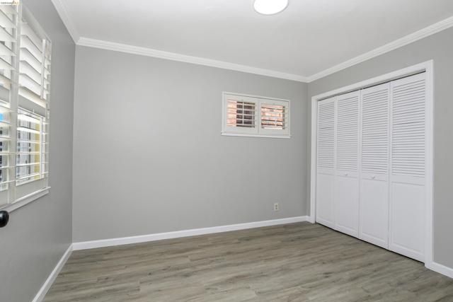 Image 21 of 40 For 120 Hillcrest Ave