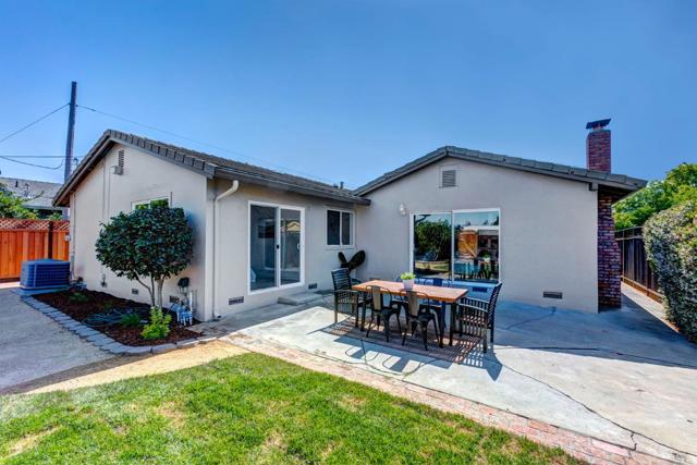 866 Daffodil Way, San Jose CA: https://media.crmls.org/mediaz/ee6af93c-c76c-4188-8ba0-58b58989fd20.jpg