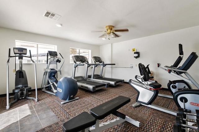 Detail Gallery Image 31 of 40 For 2400 W Valley Pkwy #35,  Escondido,  CA 92029 - 4 Beds | 2 Baths