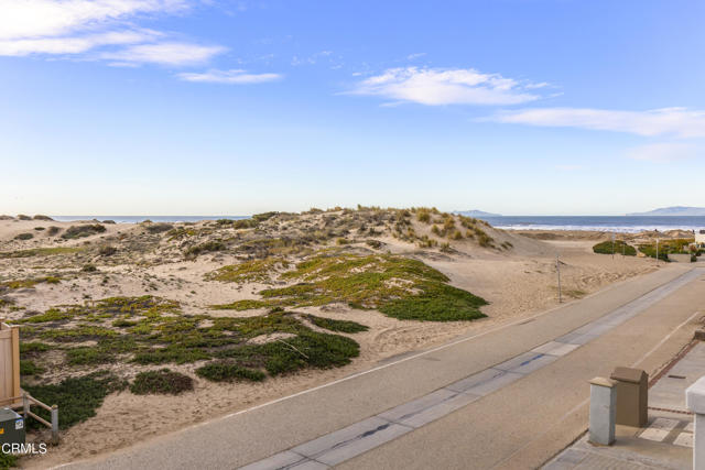 Detail Gallery Image 28 of 32 For 5115 Amalfi Way, Oxnard,  CA 93035 - 4 Beds | 3/1 Baths