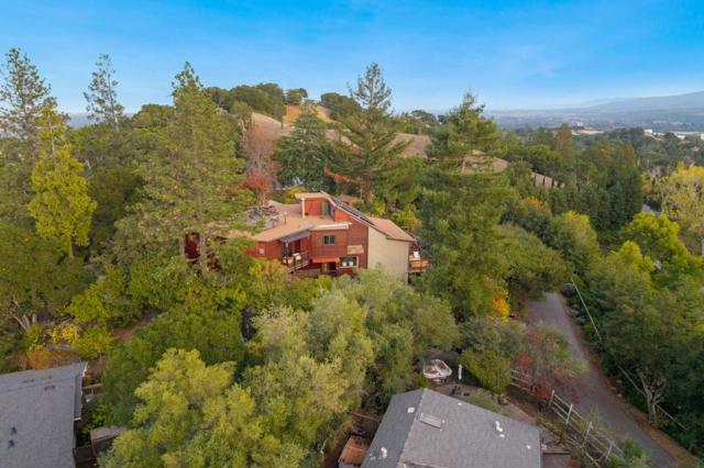 711 W California Way, Redwood City CA: https://media.crmls.org/mediaz/ee6e02f3-8ab3-4adf-84d7-2a78f1891811.jpg