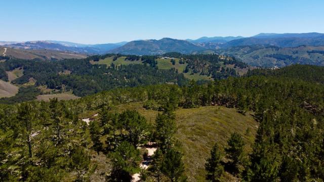 2 Monterra Ranch, Monterey CA: https://media.crmls.org/mediaz/ee6e0fc4-e761-4dbb-b4ba-ada603257a04.jpg