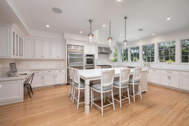 2820 Adeline Drive, Burlingame CA: https://media.crmls.org/mediaz/ee6e2a99-4a83-4207-b17d-5ef12ffefac8.jpg