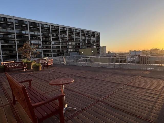 989 Franklin Street, Oakland CA: https://media.crmls.org/mediaz/ee6e745e-ac26-4ac1-89bc-343fabdaf85f.jpg