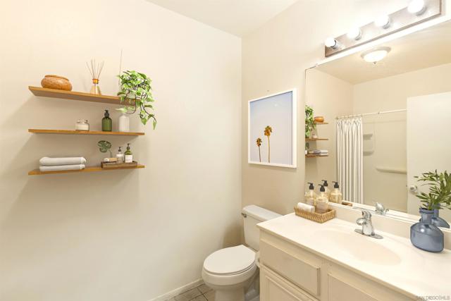 Image 8 of 15 For 14520 Camino De La Luna  5