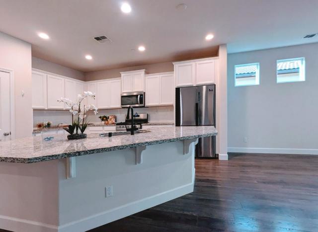 721 Segovia Drive, Hollister CA: https://media.crmls.org/mediaz/ee6e9768-0afe-4cb2-aa8d-0e4526856726.jpg