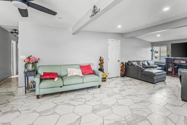 5101 Roscrea Avenue, San Diego CA: https://media.crmls.org/mediaz/ee6ebdb1-1206-4528-895c-9ab5f6e473f2.jpg
