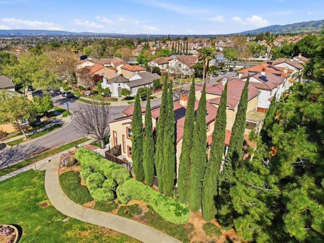 Image 54 of 65 For 3946 Louvre Avenue