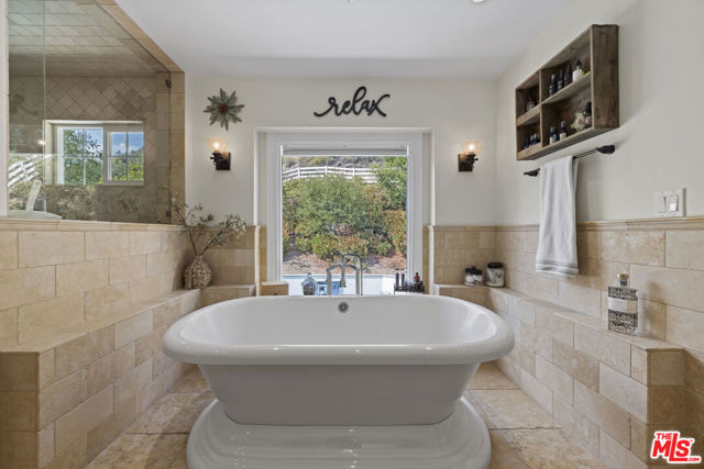25730 Sand Canyon Road, Santa Clarita CA: https://media.crmls.org/mediaz/ee7126b2-ca8e-44b4-8bfb-0c68c7131df2.jpg