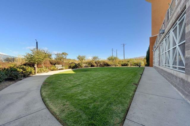 401 Crescent Court, San Francisco CA: https://media.crmls.org/mediaz/ee71fe96-cc9e-4063-b21b-4cd29670a488.jpg