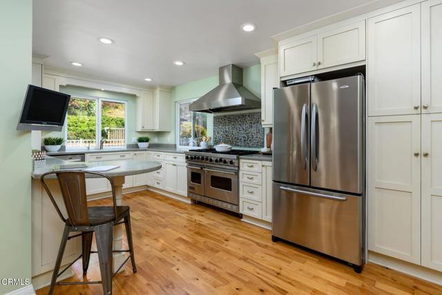 Image 3 of 63 For 5973 Canon Court