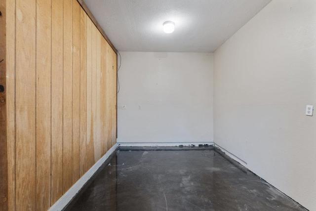 1511 Las Brisas Drive, Hollister CA: https://media.crmls.org/mediaz/ee72d367-d6e7-45b6-b5c3-3f916f0cc65c.jpg