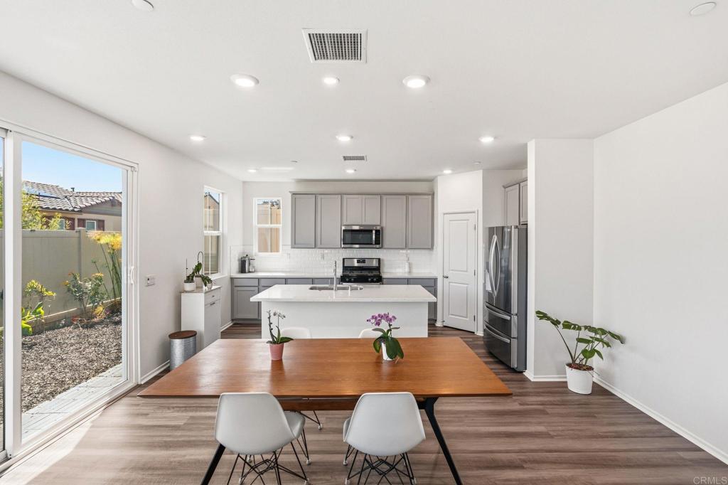 887 Brookdale Drive - photo 9