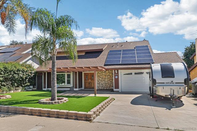 1694 Pepper Drive, El Cajon CA: https://media.crmls.org/mediaz/ee742360-5334-4b35-a308-42da283b2b6c.jpg