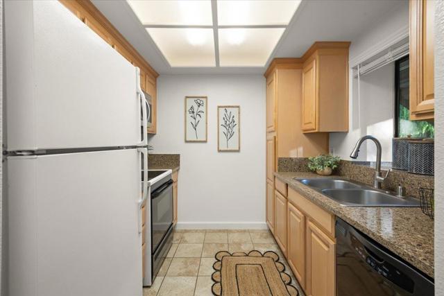 3346 Shadow Park Place, San Jose CA: https://media.crmls.org/mediaz/ee74d876-fcea-4cea-bf4f-b83b1854111e.jpg