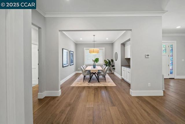 100 Alderwood Rd, Walnut Creek CA: https://media.crmls.org/mediaz/ee757b79-7b4c-44f7-aa5a-46c19836cf83.jpg