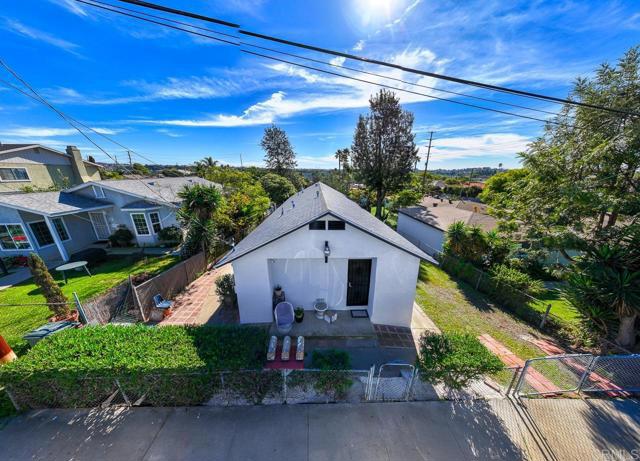 Detail Gallery Image 11 of 14 For 195 Montgomery Street # Abc, Chula Vista,  CA 91911 - – Beds | – Baths