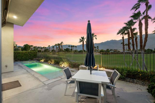 519 Soriano Way, Palm Springs, CA 92262