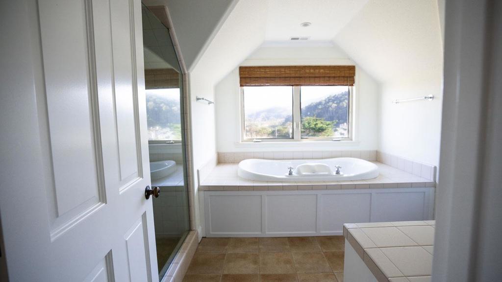 Ee77F95B 77Be 4468 858C 1E802Ee39Bf2 189 Kent Road, Pacifica, Ca 94044 &Lt;Span Style='BackgroundColor:transparent;Padding:0Px;'&Gt; &Lt;Small&Gt; &Lt;I&Gt; &Lt;/I&Gt; &Lt;/Small&Gt;&Lt;/Span&Gt;