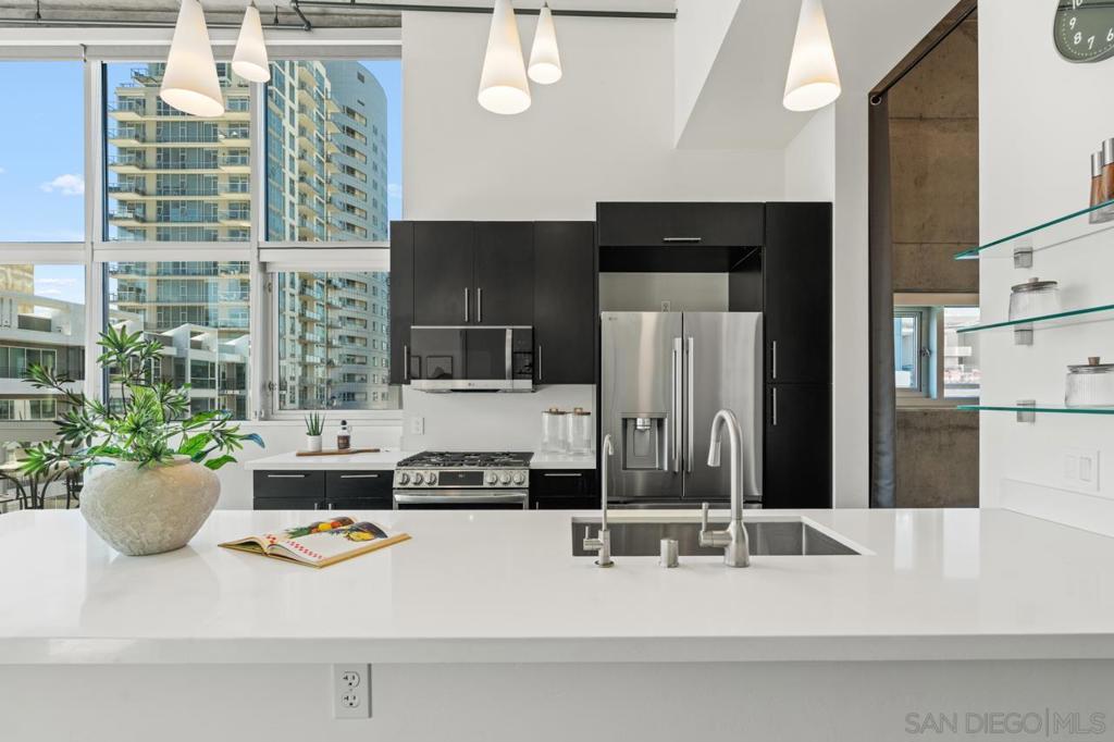 1025 Island Ave - photo 16