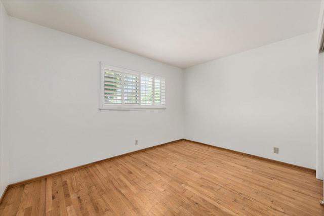 898 Hummingbird Drive, San Jose CA: https://media.crmls.org/mediaz/ee7a8eba-dad5-42e3-a225-71332794ab4b.jpg