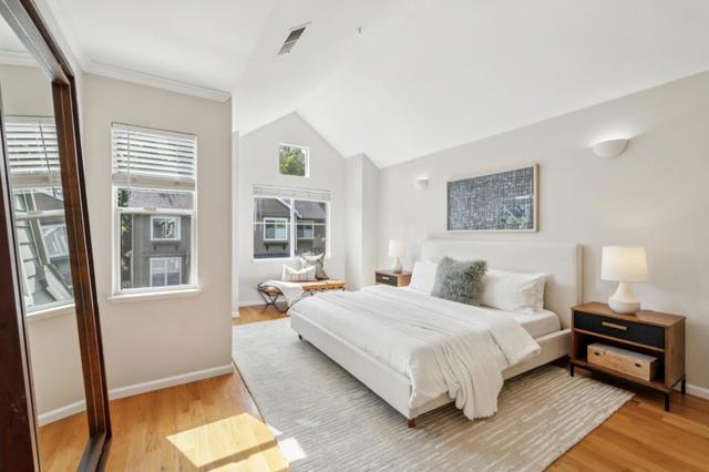 600 Willow Road, Menlo Park CA: https://media.crmls.org/mediaz/ee7ba551-1937-49c9-a22c-079d5e350184.jpg