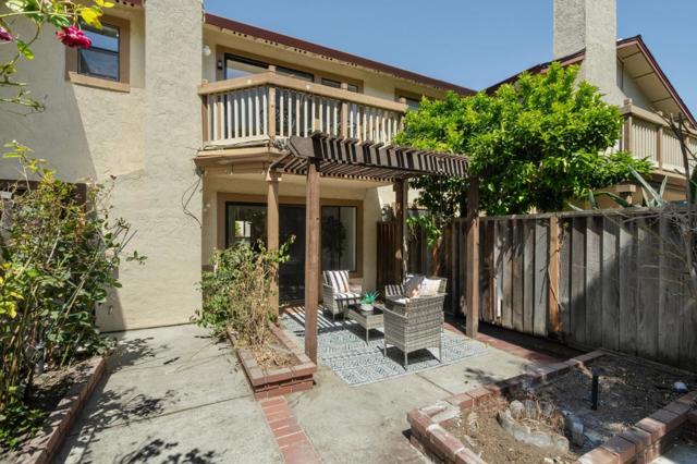 940 Cherry Glen Terrace, Fremont CA: https://media.crmls.org/mediaz/ee7baa12-ab5c-4025-88ca-970240aa7273.jpg