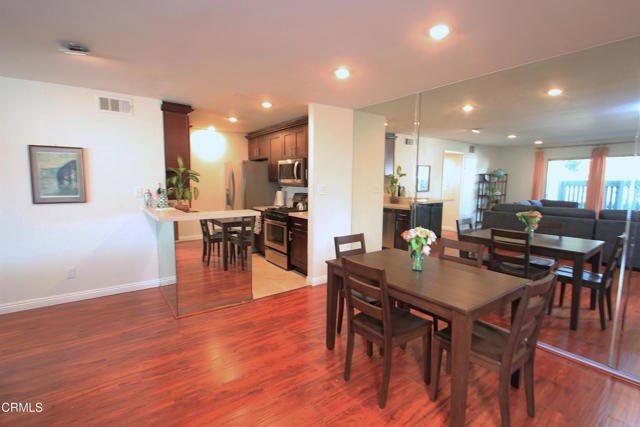 Detail Gallery Image 46 of 46 For 5700 Etiwanda Ave #123,  Tarzana,  CA 91356 - 3 Beds | 2 Baths