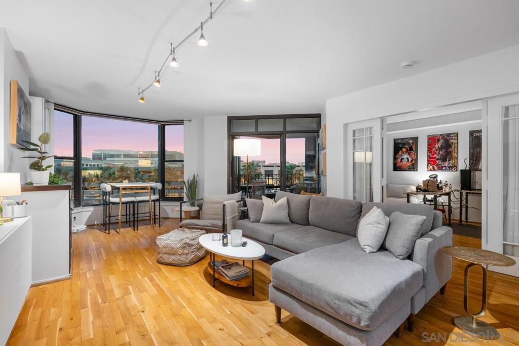 500 Harbor Dr. - photo 11