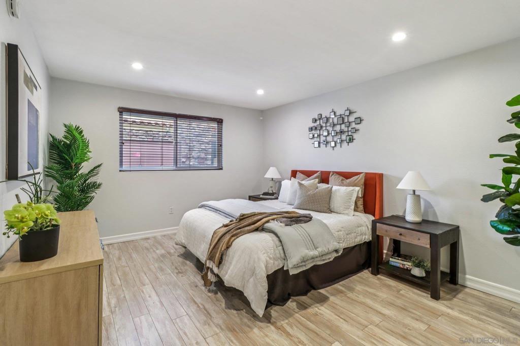 MLS #250037661SD image #19