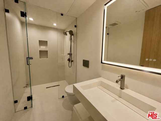 8741 Dorrington Avenue photo 34