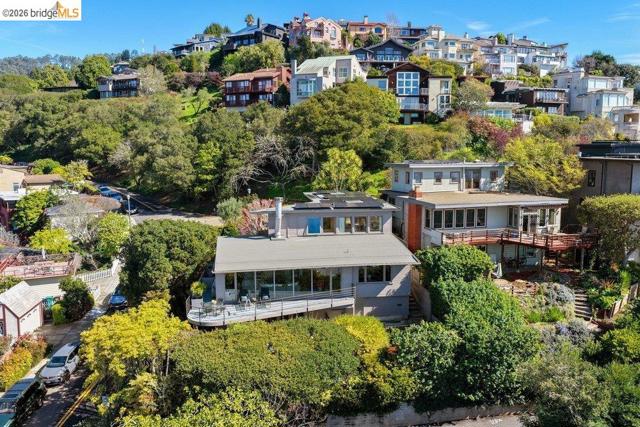 2 Gravatt Drive, Berkeley CA: https://media.crmls.org/mediaz/ee7e4856-bafc-4ba4-8d48-7cd8342c7980.jpg