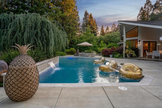 2360 Holly Oak Drive, Danville CA: https://media.crmls.org/mediaz/ee7e6f36-da5b-4cf1-a358-f7d6744b754f.jpg