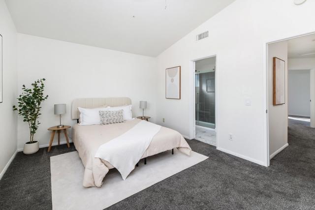 Detail Gallery Image 12 of 26 For 1149 Cochise Ct, Vista,  CA 92084 - 4 Beds | 3 Baths