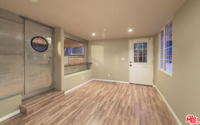 272 N Topanga Canyon Boulevard, Topanga CA: https://media.crmls.org/mediaz/ee8050a0-add5-4052-bfa1-beb254a9a10f.jpg