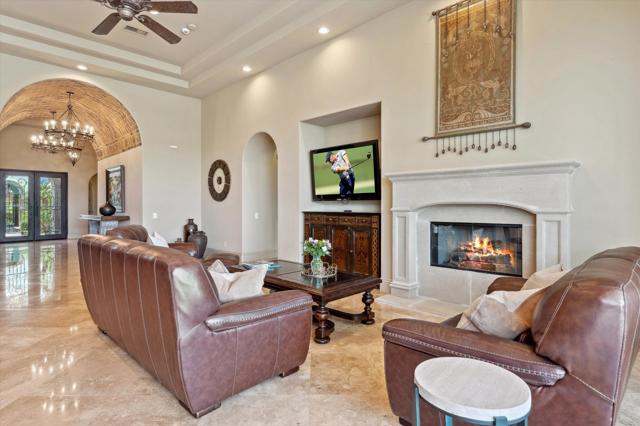 58440 Aracena, La Quinta CA: https://media.crmls.org/mediaz/ee816823-dc2d-4758-9ede-3456d5fcfd71.jpg