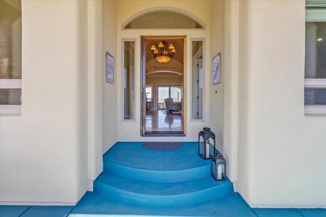 4116 Ashford Circle, Hollister CA: https://media.crmls.org/mediaz/ee816a0f-ec45-480d-973c-b2e9e10619ff.jpg