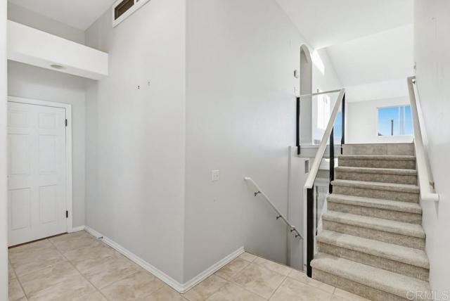 Detail Gallery Image 8 of 70 For 3539 Mount Laurence Dr, San Diego,  CA 92117 - 4 Beds | 3 Baths