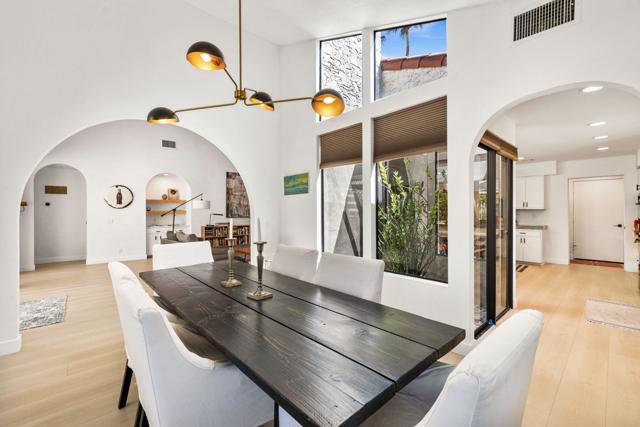 4 Lincoln Place, Rancho Mirage CA: https://media.crmls.org/mediaz/ee826056-38a1-47c3-9440-7c4ba63f96b0.jpg