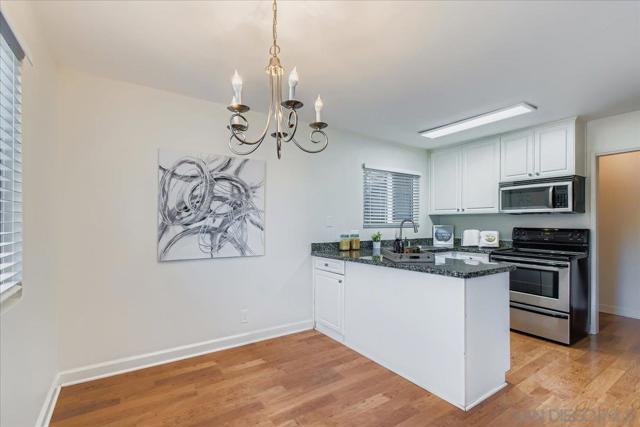 17147 W W Bernardo Dr, San Diego CA: https://media.crmls.org/mediaz/ee82fce4-2c72-409b-82a5-7ea1a3e36490.jpg