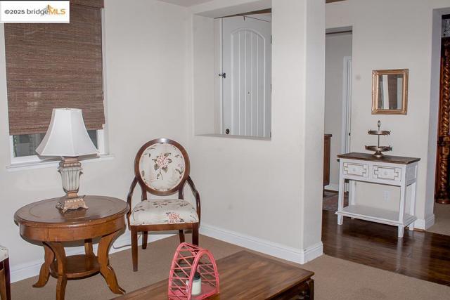 1083 Steeple Blvd, Brentwood CA: https://media.crmls.org/mediaz/ee831fbd-4530-4511-a98f-204a1707166b.jpg