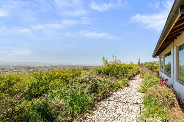 12095 Mount Hamilton Road, San Jose CA: https://media.crmls.org/mediaz/ee8350d4-f444-4e82-9a35-e5667fad4308.jpg