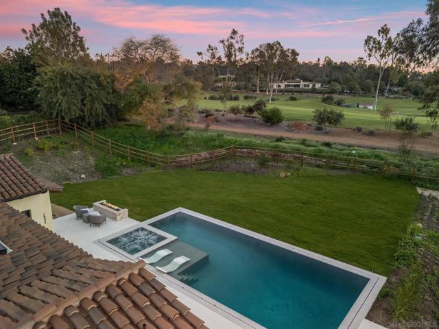 6323 Mimulus, Rancho Santa Fe CA: https://media.crmls.org/mediaz/ee84e3b0-d22e-426b-bed2-8237eed740a6.jpg