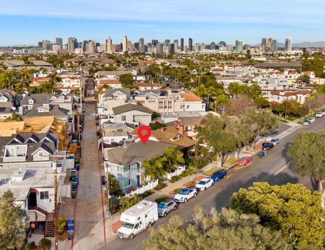 850 856 Olive Avenue, Coronado CA: https://media.crmls.org/mediaz/ee850a2b-0dda-4438-9b17-831410a3fbe2.jpg