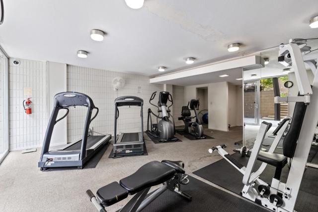 400 Davey Glen Road, Belmont CA: https://media.crmls.org/mediaz/ee853019-9ccd-48d9-9014-6f285bdd6890.jpg