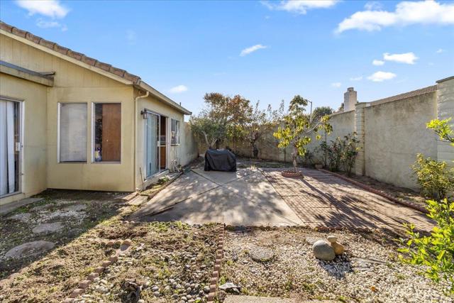 1607 Cuevas Circle, Salinas CA: https://media.crmls.org/mediaz/ee853a97-82e3-4956-ab31-0f6e0f9675e7.jpg