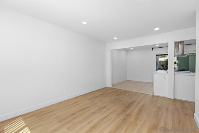 Image 11 of 30 For 3230 Ashford Street  B